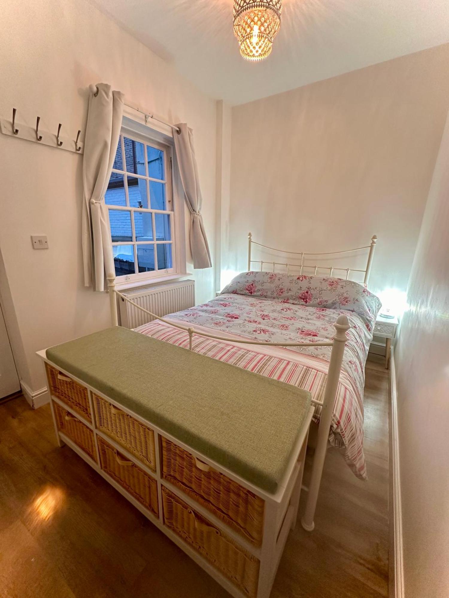 Dorchester Town Centre Entire Apartment Exterior foto